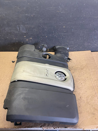 2005 to 2008 Volkswagen Jetta 2.5L Passat Jetta Engine Cover 07k129601 P6337 DG3