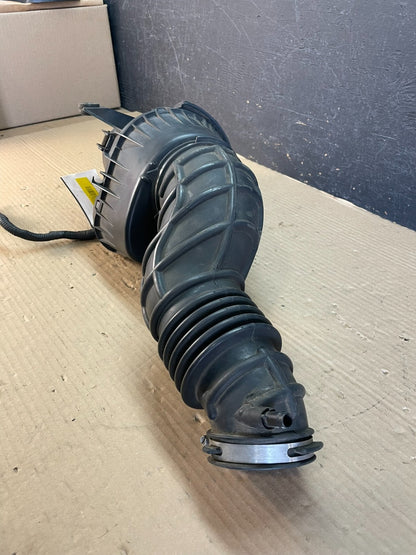 1999-2004 Ford Mustang 3.8L V6 Air Intake Housing Cleaner Box af3498 DG2