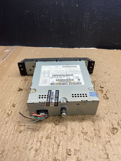 2008 to 2012 Chrysler Town Country DVD Player Receiver AB5836 DG3