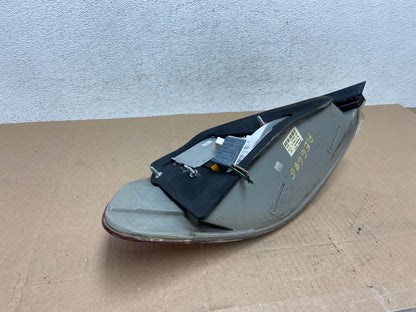 2006 to 2008 BMW 7-Series 750li 760li Right Passenger Tail Light AE6686 LK6
