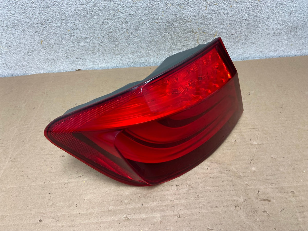 2011 2012 2013 BMW 5 Series F10 Left Driver LH Side Tail Light AH9447 LK2
