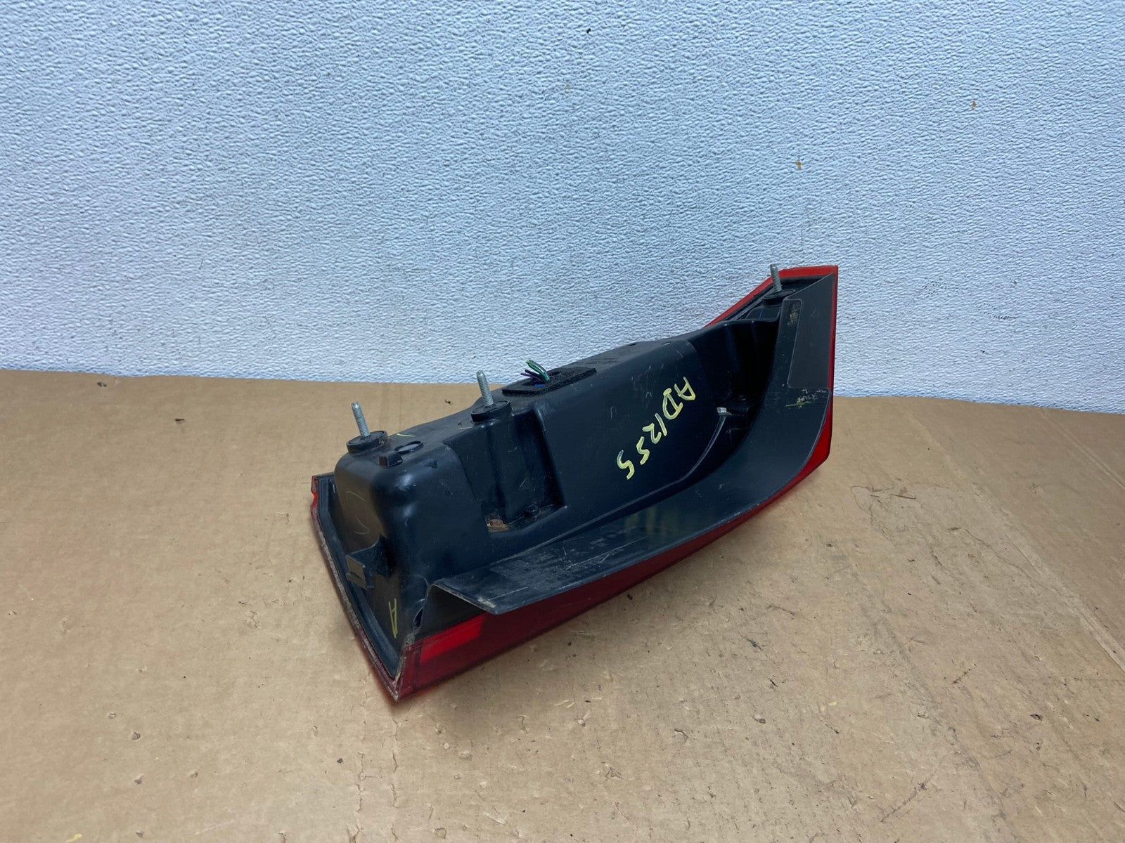 2008 to 2013 Cadillac CTS Right Passenger Side Led Side Tail light AD1255 LK5
