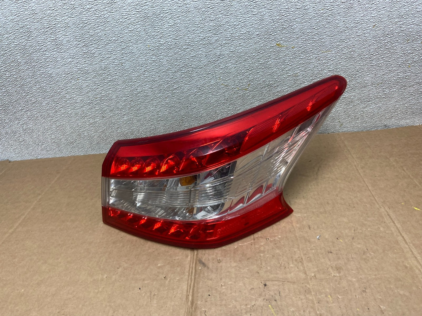 2013 2014 2015 Nissan Sentra Led Right Passenger Side Tail Light AA1276 DW0