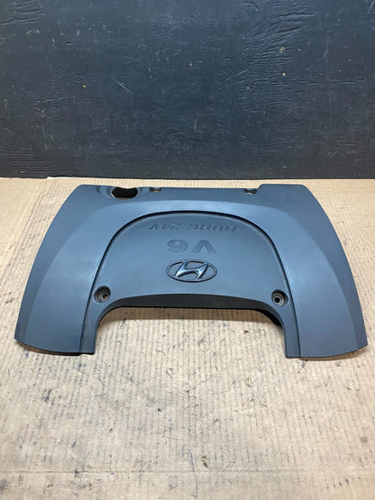 1999 to 2005 Hyundai Sonata Engine Trim Cover G2930 DG11