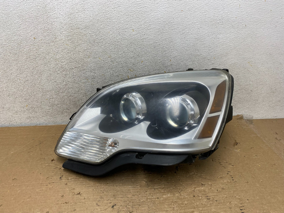 2007 to 2012 Gmc Acadia Halogen Headlight Left Driver LH Side AH9276 DW0