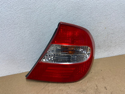 2002 2003 2004 Toyota Camry Tail Light Right Passenger Rh Side AG1184 LK0