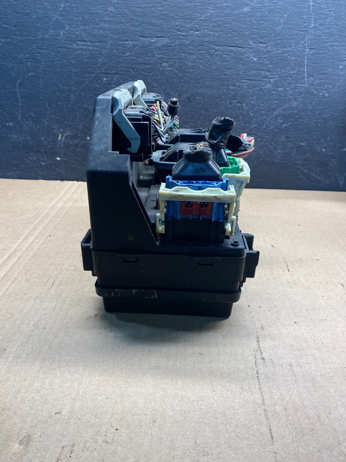 2012 Liberty Nitro TIPM Power Integrated Fuse Box Module AE6285 DW2