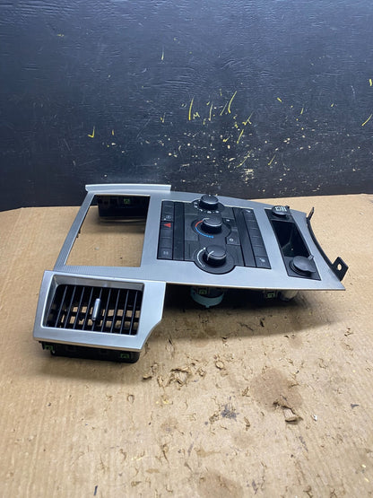 2008 2009 2010 Jeep Grand Cherokee A/C Climate Control Bezel Z7313 DG1