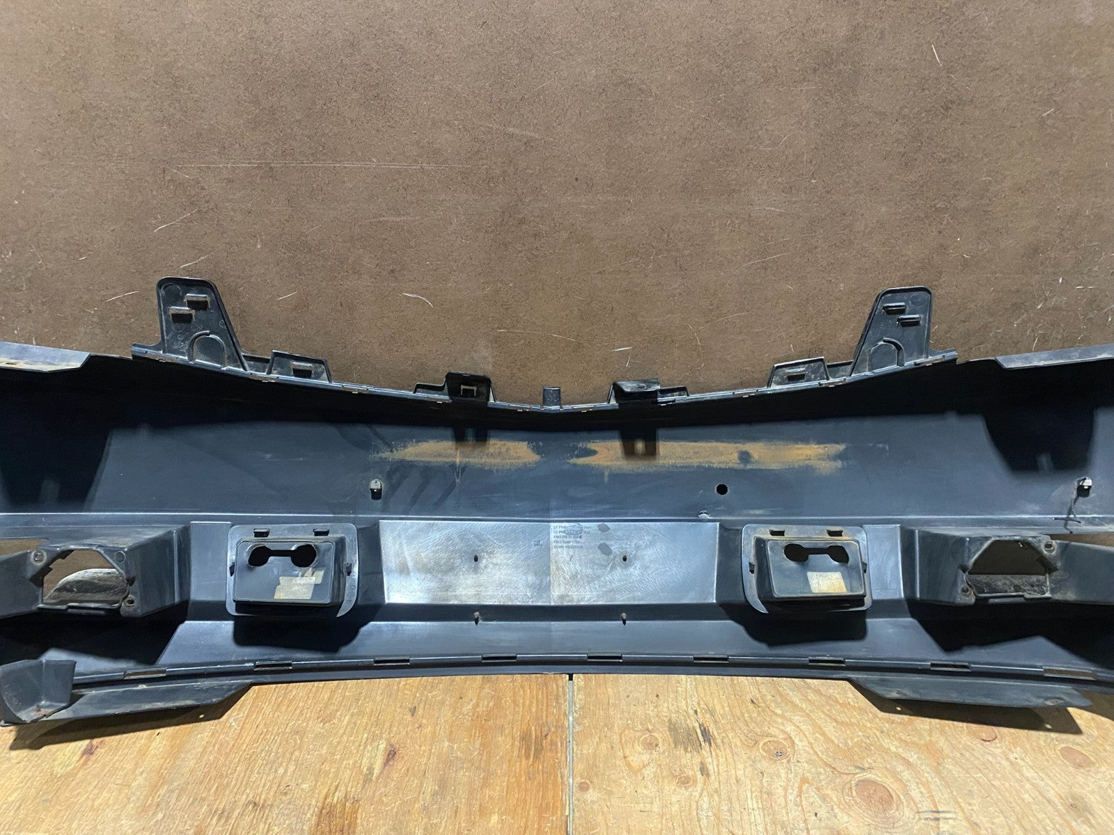 LOCAL PICK UP NY 2007 to 2014 Cadillac Escalade Front Bumper Cover AA1920 PS8