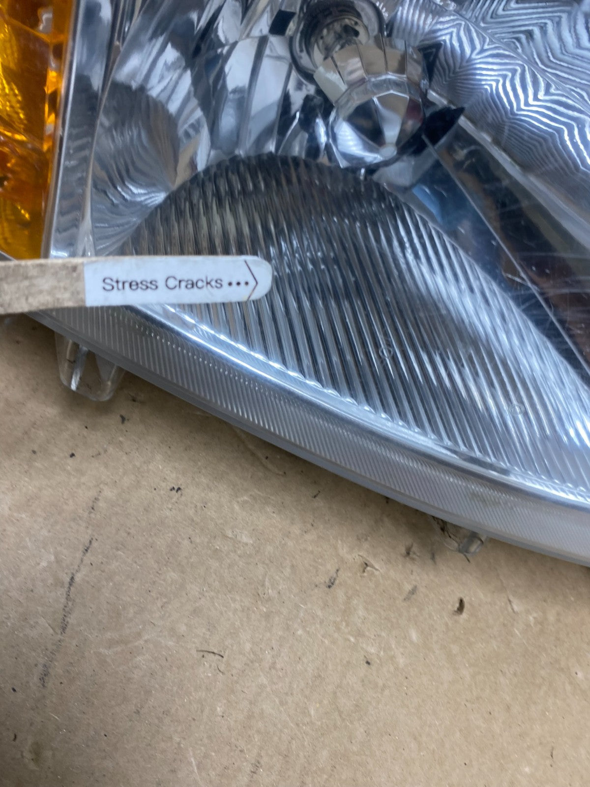 2004 2005 2006 Scion XB Right Passenger RH Halogen Headlight AF9951 DW4