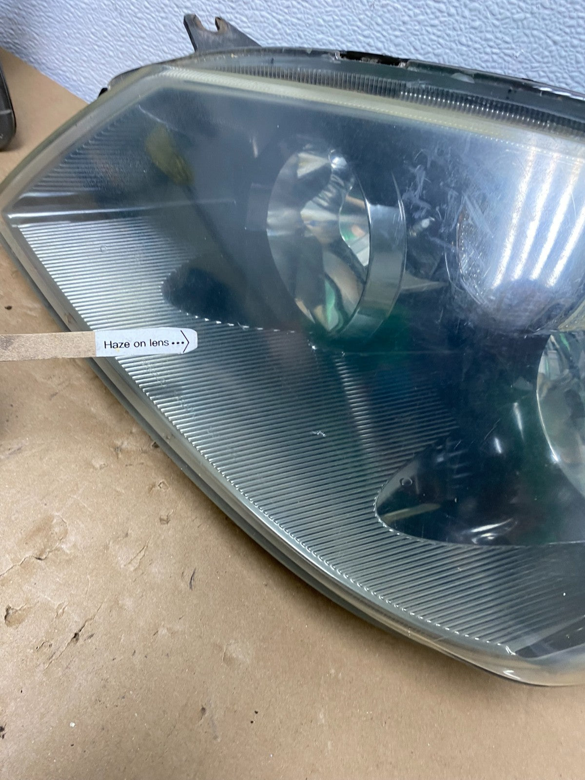 2005 to 2006 Nissan Altima Left+Right Side Set Halogen Headlights OEM AB6877 DW7
