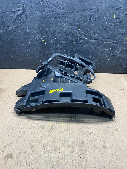 2014 to 2018 Volvo S60 Rear Bumper LH Driver Bracket R8481 DG3