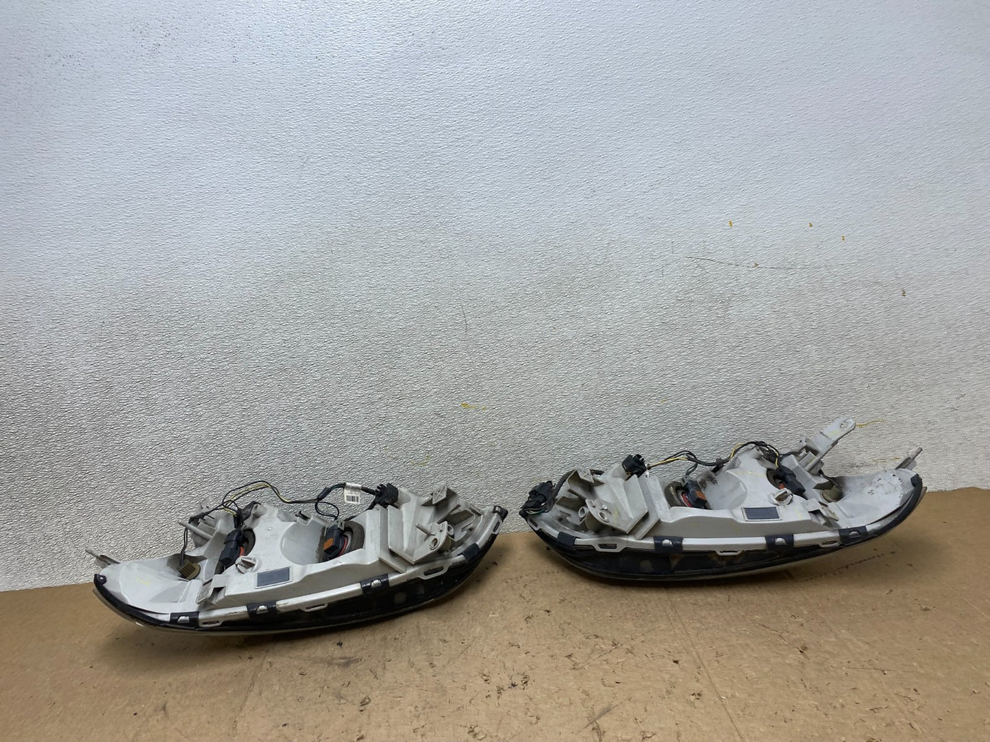 2008 to 2012 Chevrolet Malibu Left+Right Side Set Headlights Oem X2111 DW11
