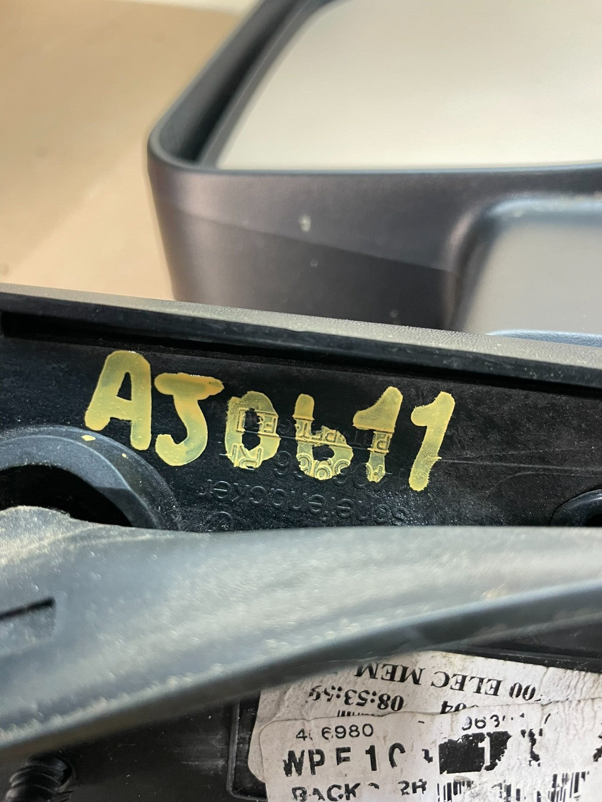 2004-2013 Infiniti QX56 Right Passenger View Turn Signal Heated Mirror AJ0611 DG10