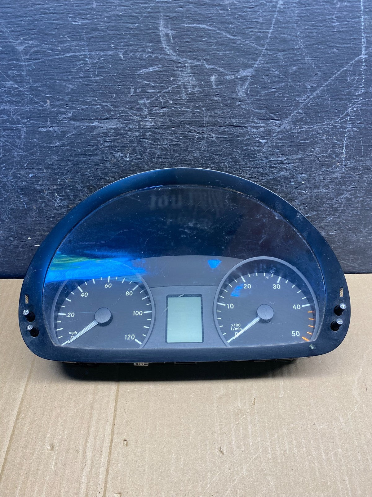 2007 to 2009 Sprinter 2500 3500 Instrument Speedometer Gauge Cluster AG3745 DW0
