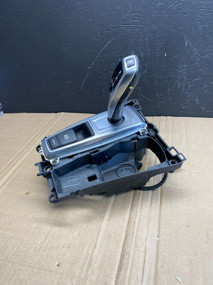 2007 to 2013 BMW X5 E70 Shift Shifter Selector Gear W/ Bezel AB8708 DG2