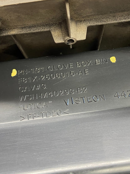 1999-2004 Ford F250 F350 Excursion Super Duty Glove Box Storage Compar ah3483 DG5