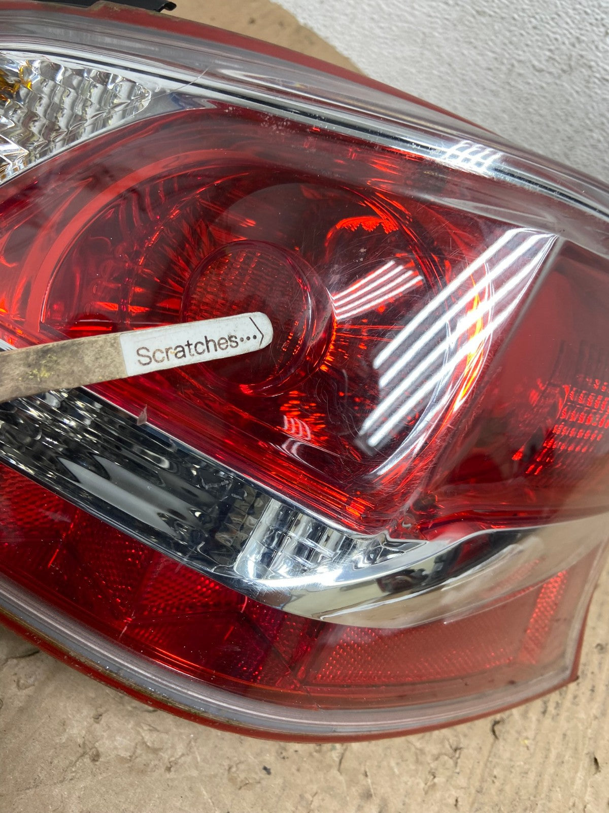 2013 2014 2015 Nissan Altima Right Passenger RH Side Tail Light AE9332 LK3
