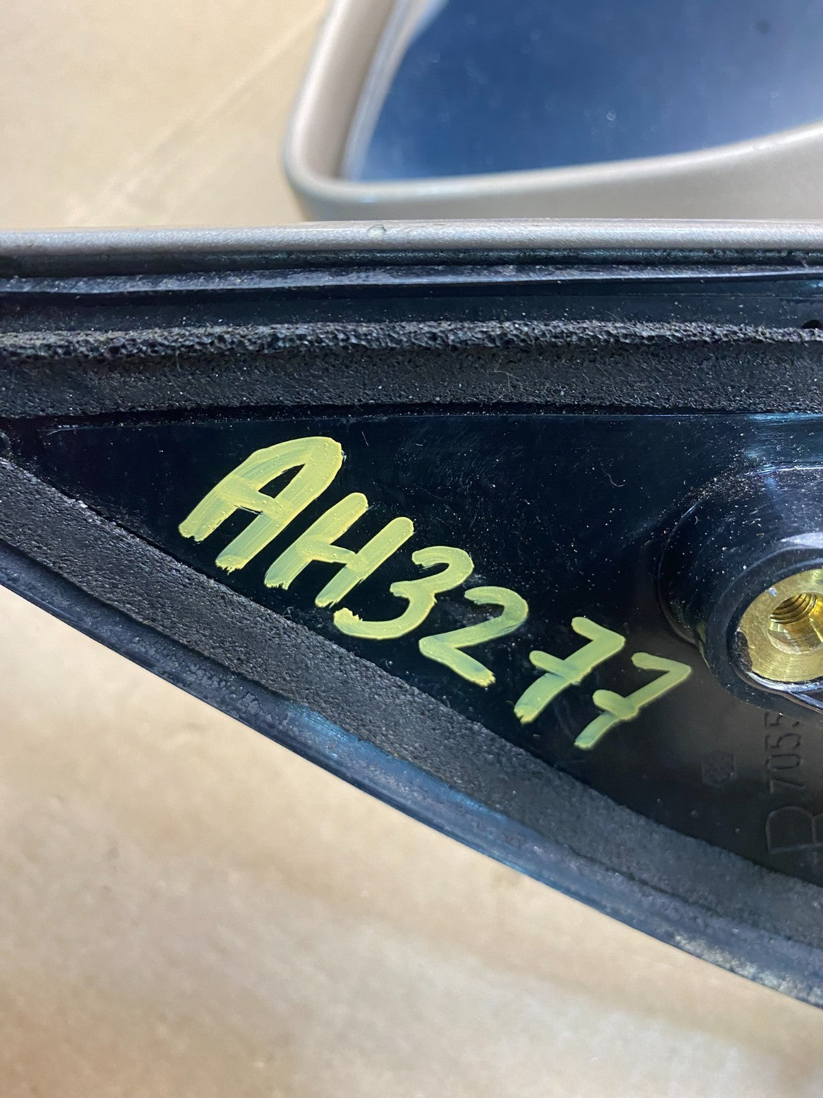 2001-2007 Toyota Highlander Right Passenger RH View Door Mirror ah3277 DG12