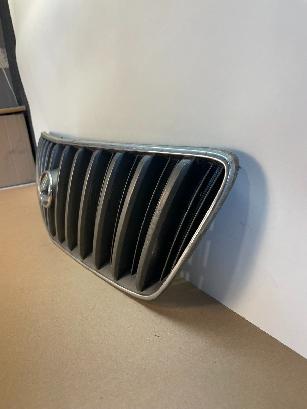 1999 to 2003 Lexus RX300 Front Upper Grill Grille AJ0643 DG1