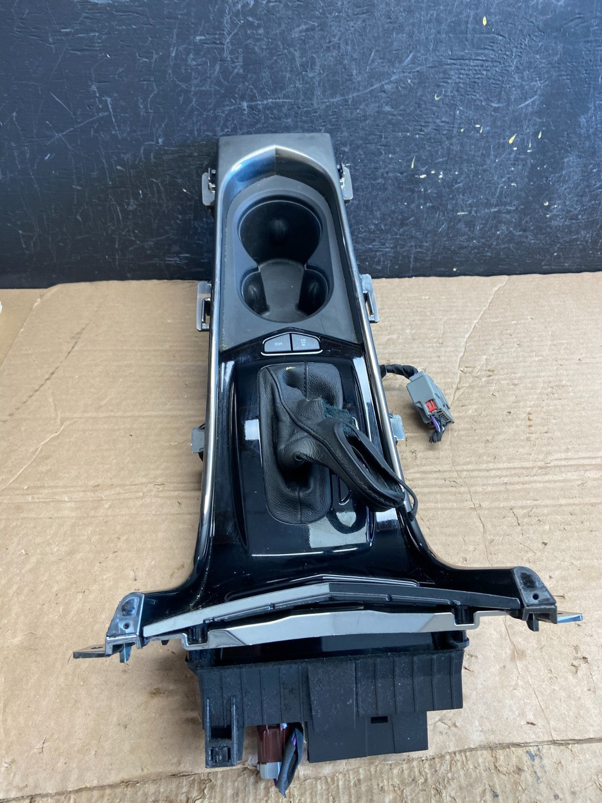 2013-2019 Cadillac ATS Shifter Trim Surround Cup Holder Center Console AF2101 DW4
