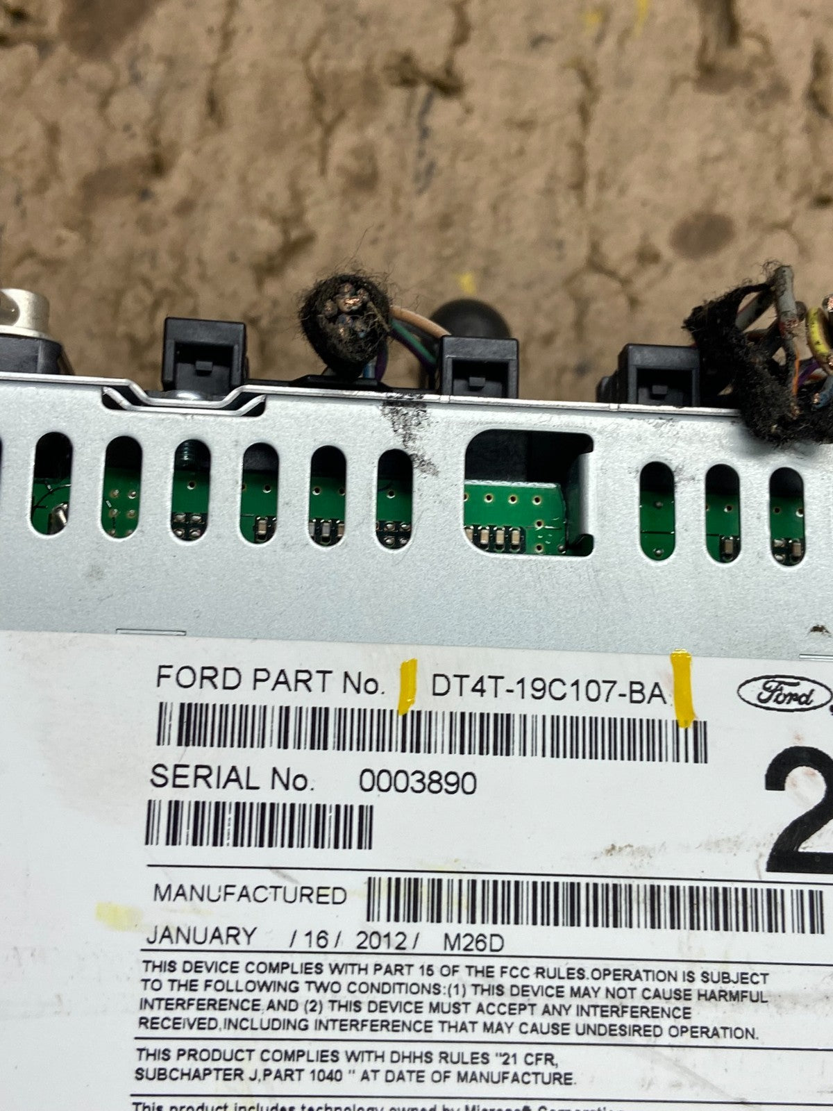 2013 to 2014 Ford Edge AM/FM Radio Reciever OEM t8313 DG5