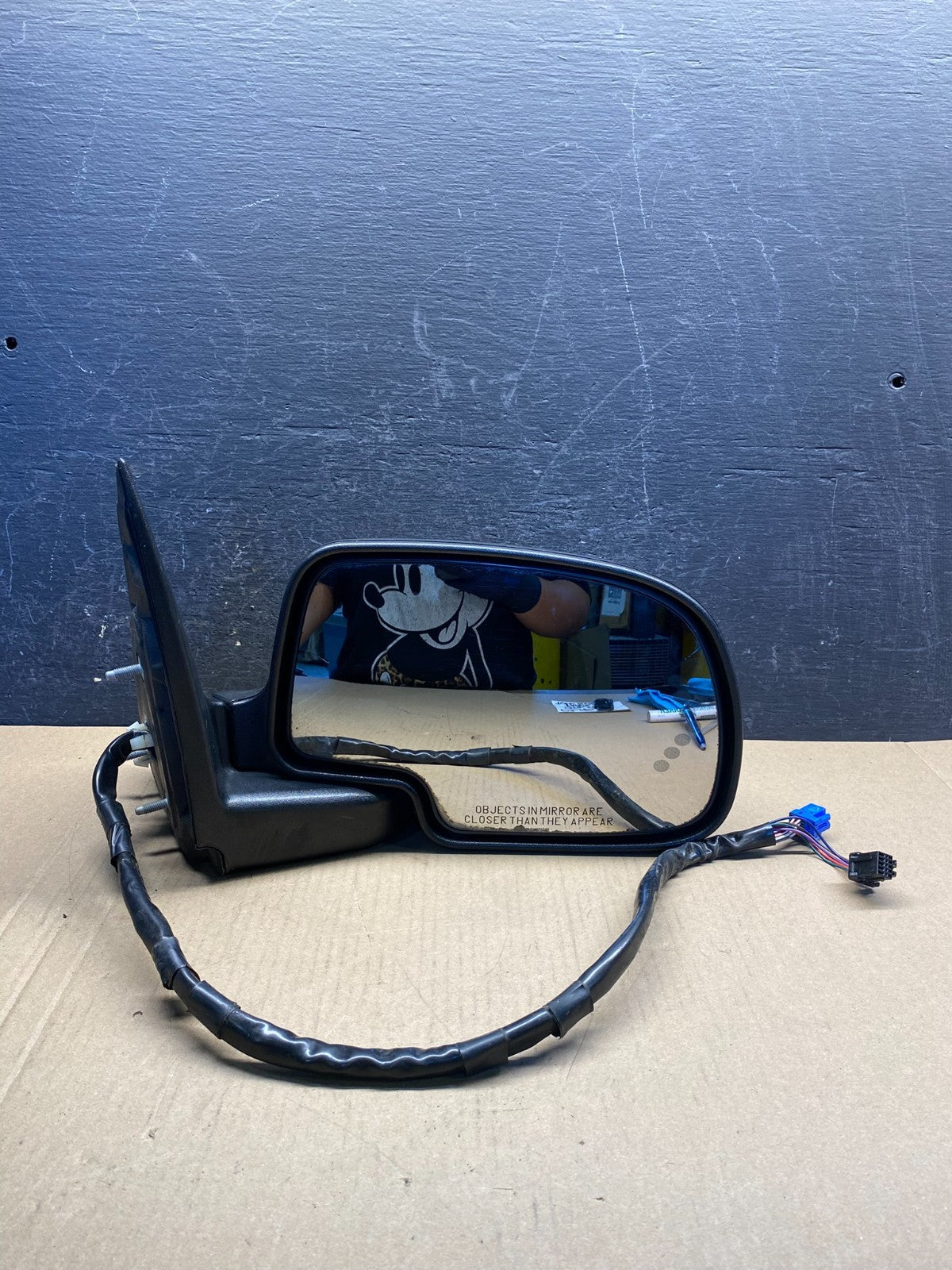 2003-2006 Chevrolet Tahoe Suburban Right Passenger Turn Door Mirror AG3512 DW9