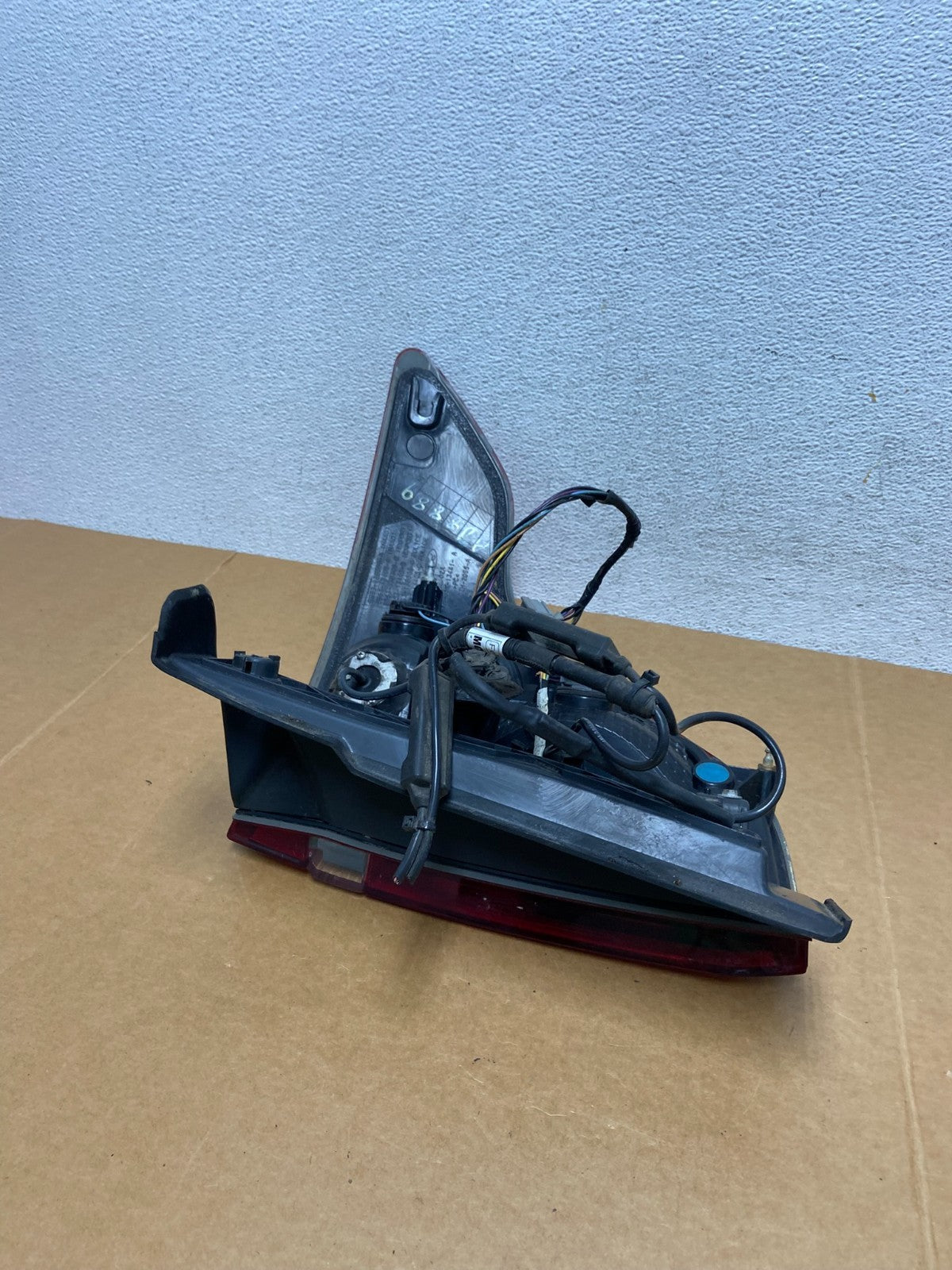 2011 2012 2013 2014 2015 Ford Explorer Left Driver LH Side Tail light AD8889 DW5