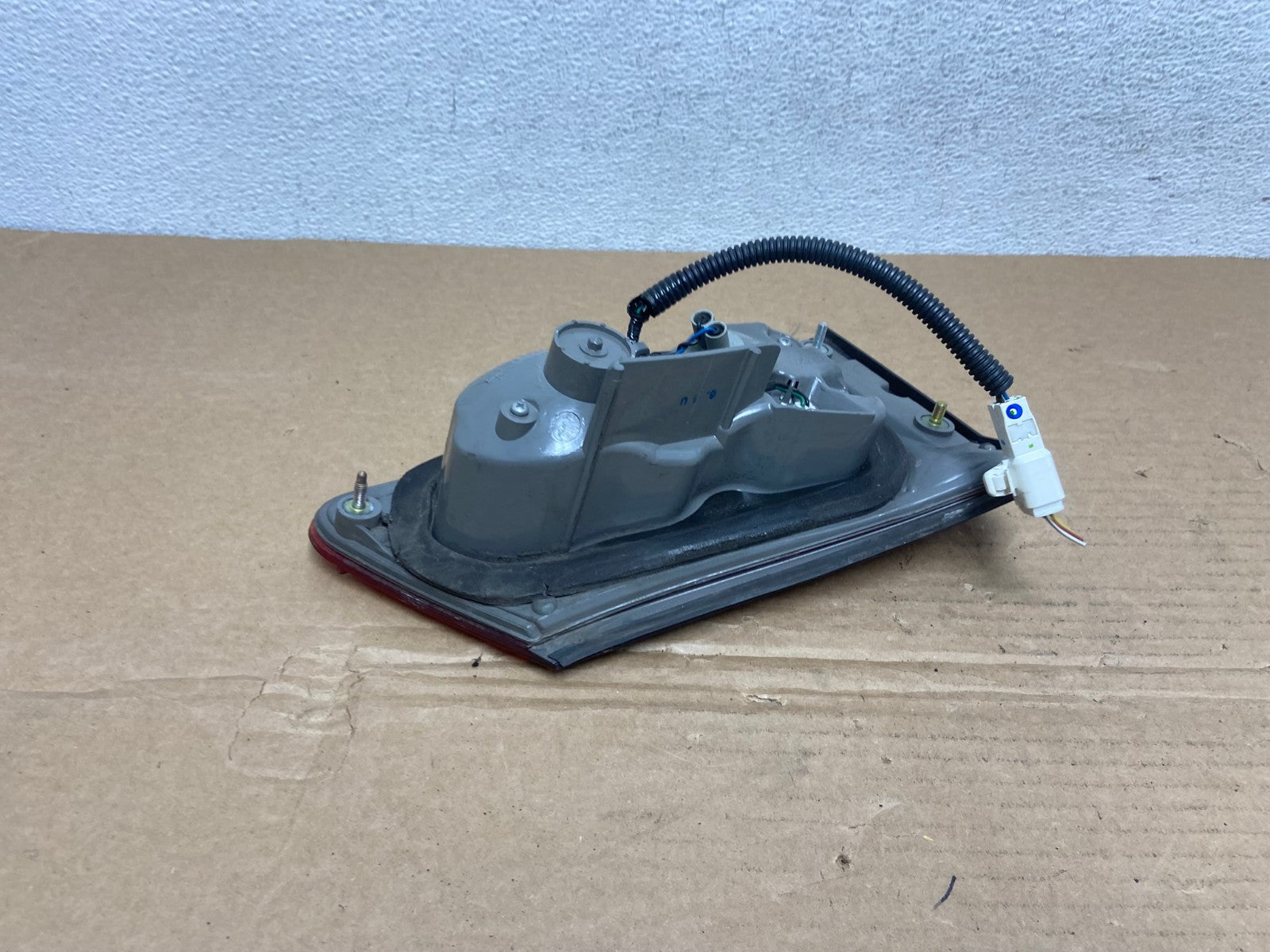 2006 - 2008 Lexus Is250 Is350 Right Passenger RH Inner Tail Light AD3869 LK4