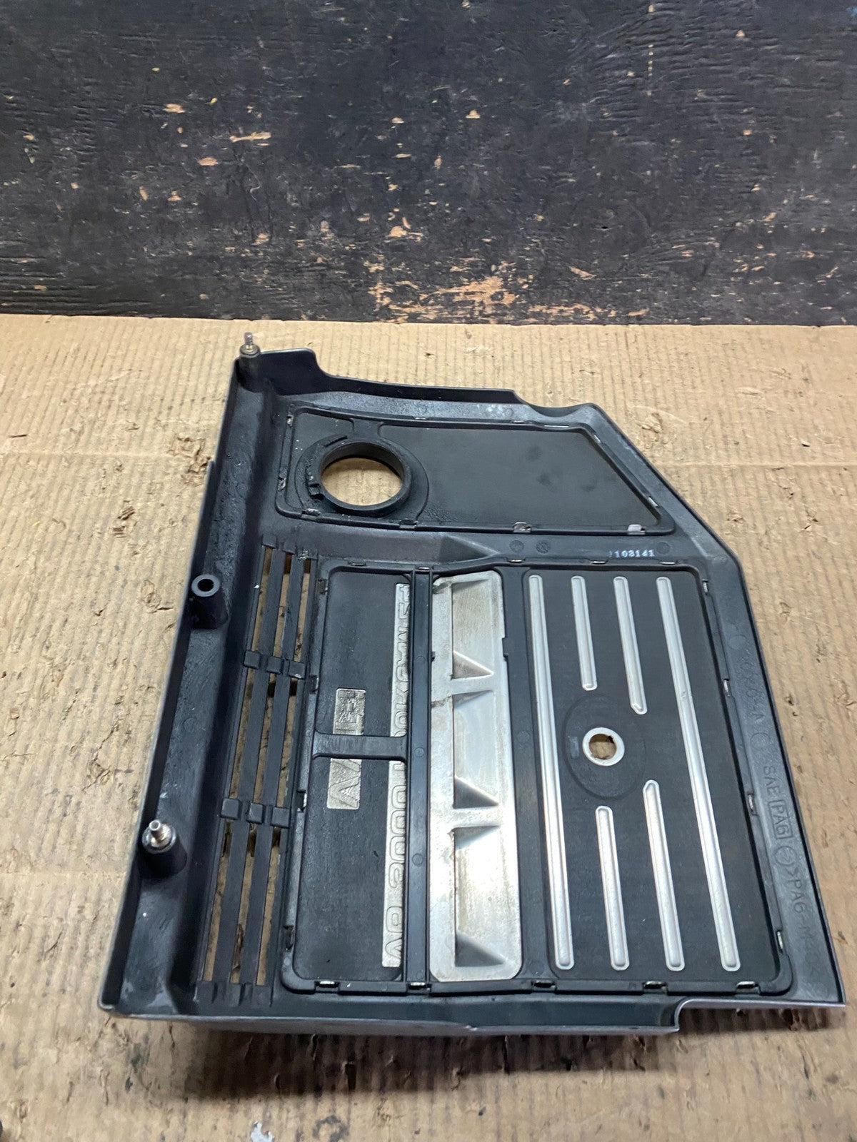 1999 - 2003 Lexus RX300 Factory OEM Engine Motor Cover Trim Panel T9601 DG7
