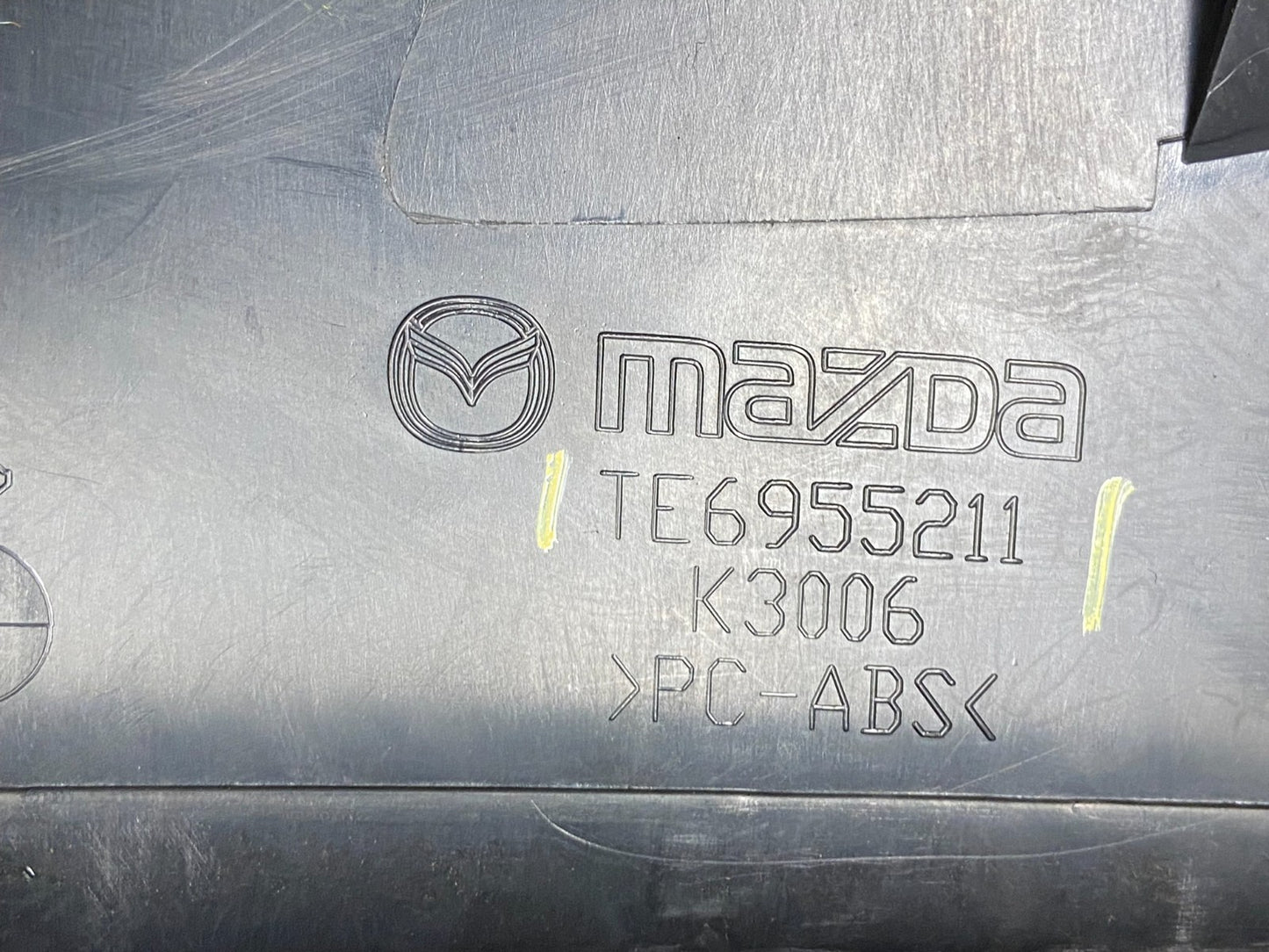 2010 - 2015 Mazda CX-9 Radio Dash Trim Bezel W/Vent AC Climate Control Y8059 DG5