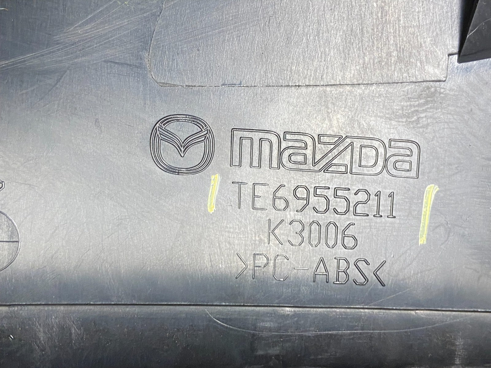 2010 - 2015 Mazda CX-9 Radio Dash Trim Bezel W/Vent AC Climate Control Y8059 DG5