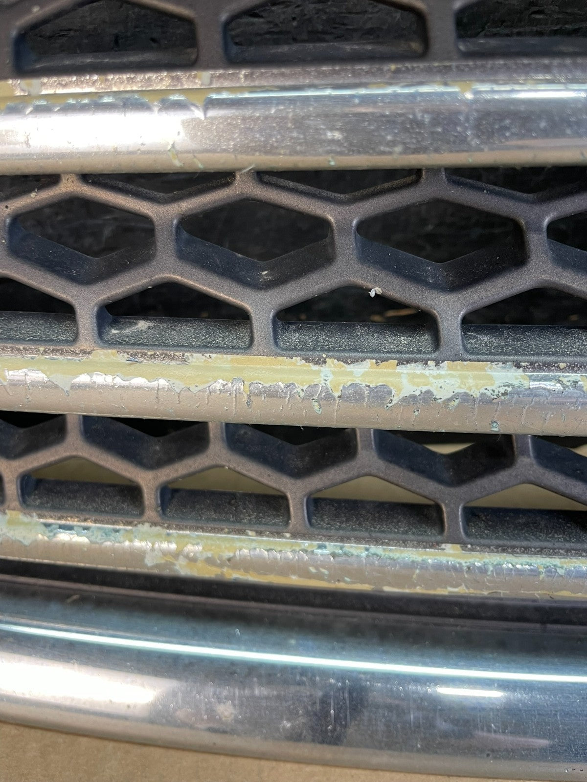 2009 to 2011 Nissan Maxima Front Upper Grill Grille AF5253 DW5