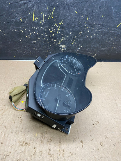 2014 Nissan Pathfinder Xterra Cluster Speedometer Instrument OEM AB5571 DG1