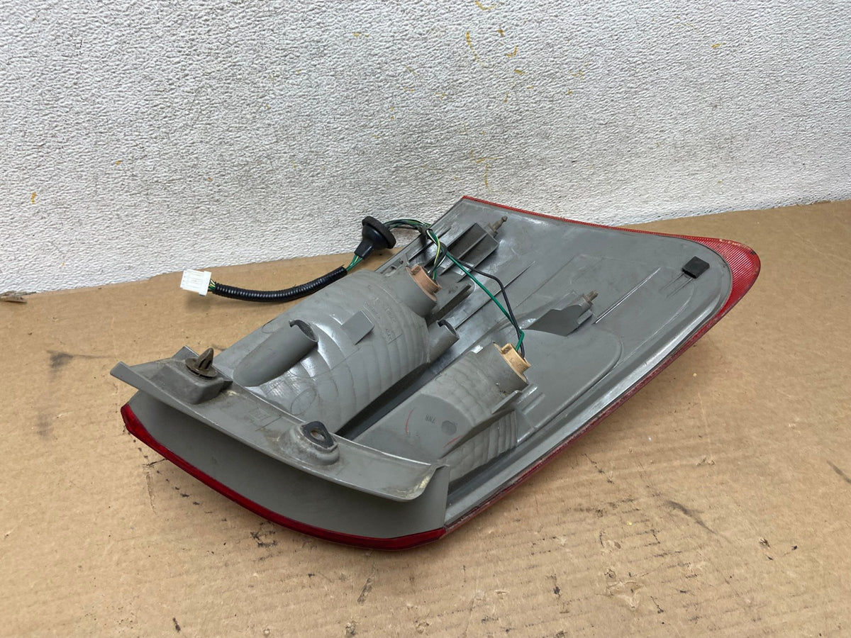 2008 to 2015 Nissan Rogue Right Passenger Rh Side Tail Light AH4333 LK4