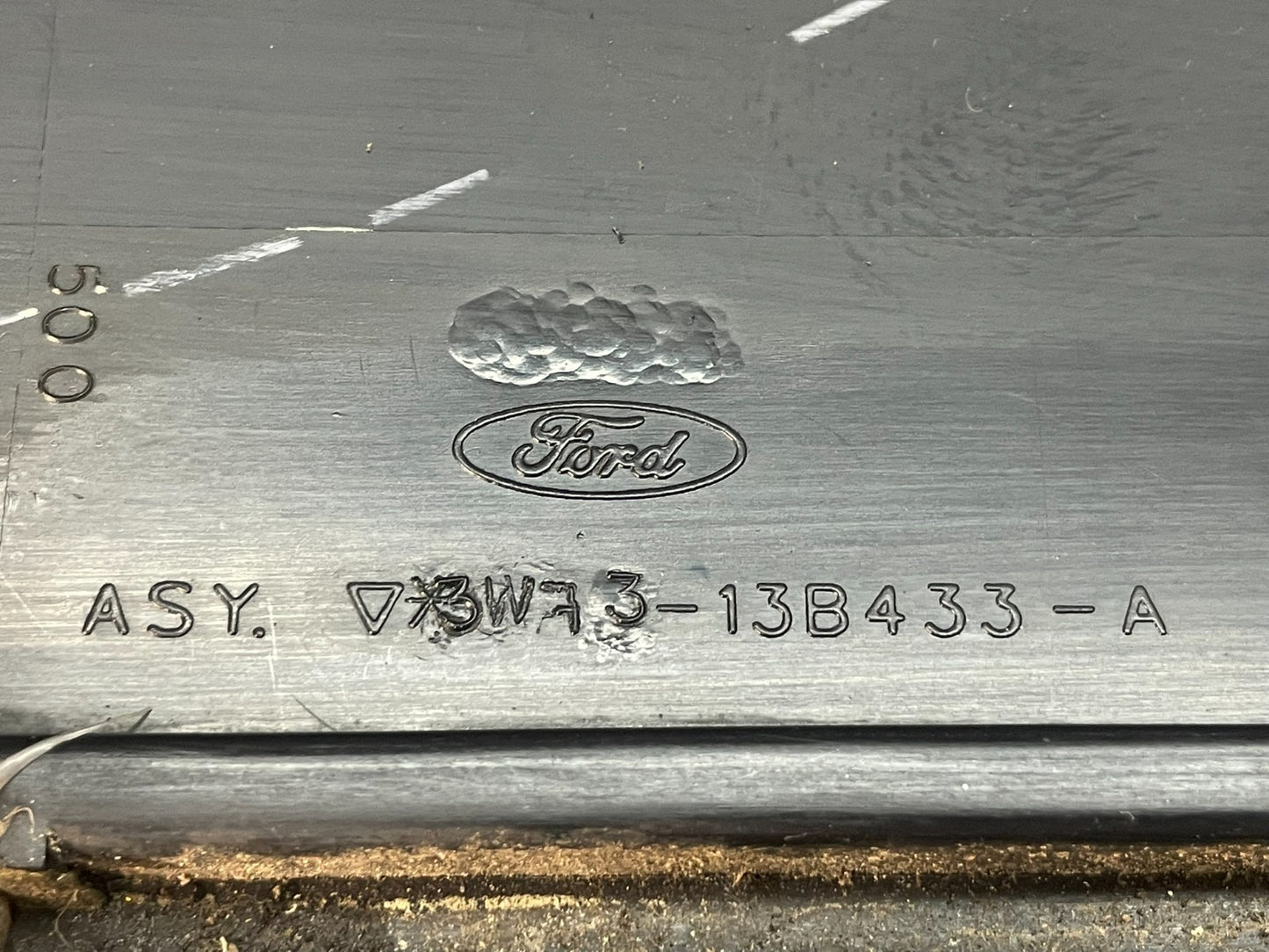 1998 - 2011 Ford Crown Victoria Trunk Rear Garnish License Plate Panel AE3466 DG6