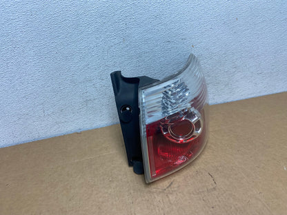 2007 to 2012 GMC Acadia Halogen Tail Light Right Passenger RH Side AD5408 LK2