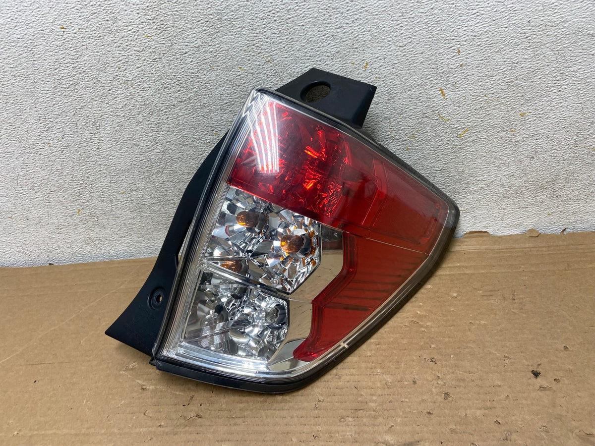 2009-2013 Subaru Forester Right Passenger Rh Side Tail Light AH8539 LK0