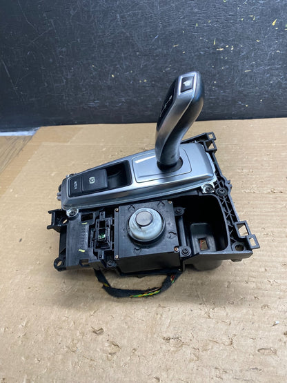 2007 to 2013 BMW X5 E70 Shift Shifter Selector Gear W/ Bezel AG8447 DG2