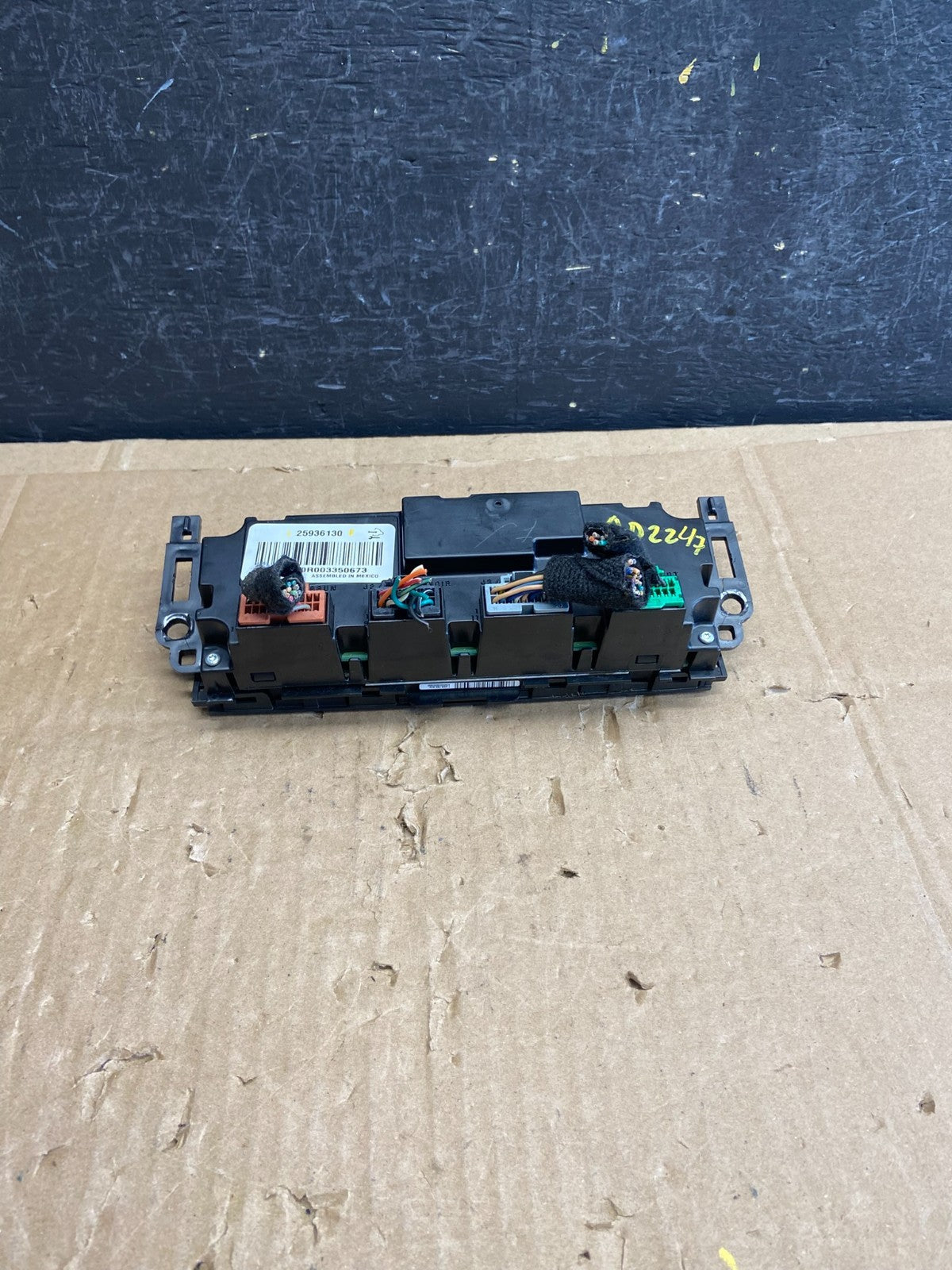 2007-2011 GMC Yukon Tahoe Automatic Climate Temperature Temp Control ad2247 DG4