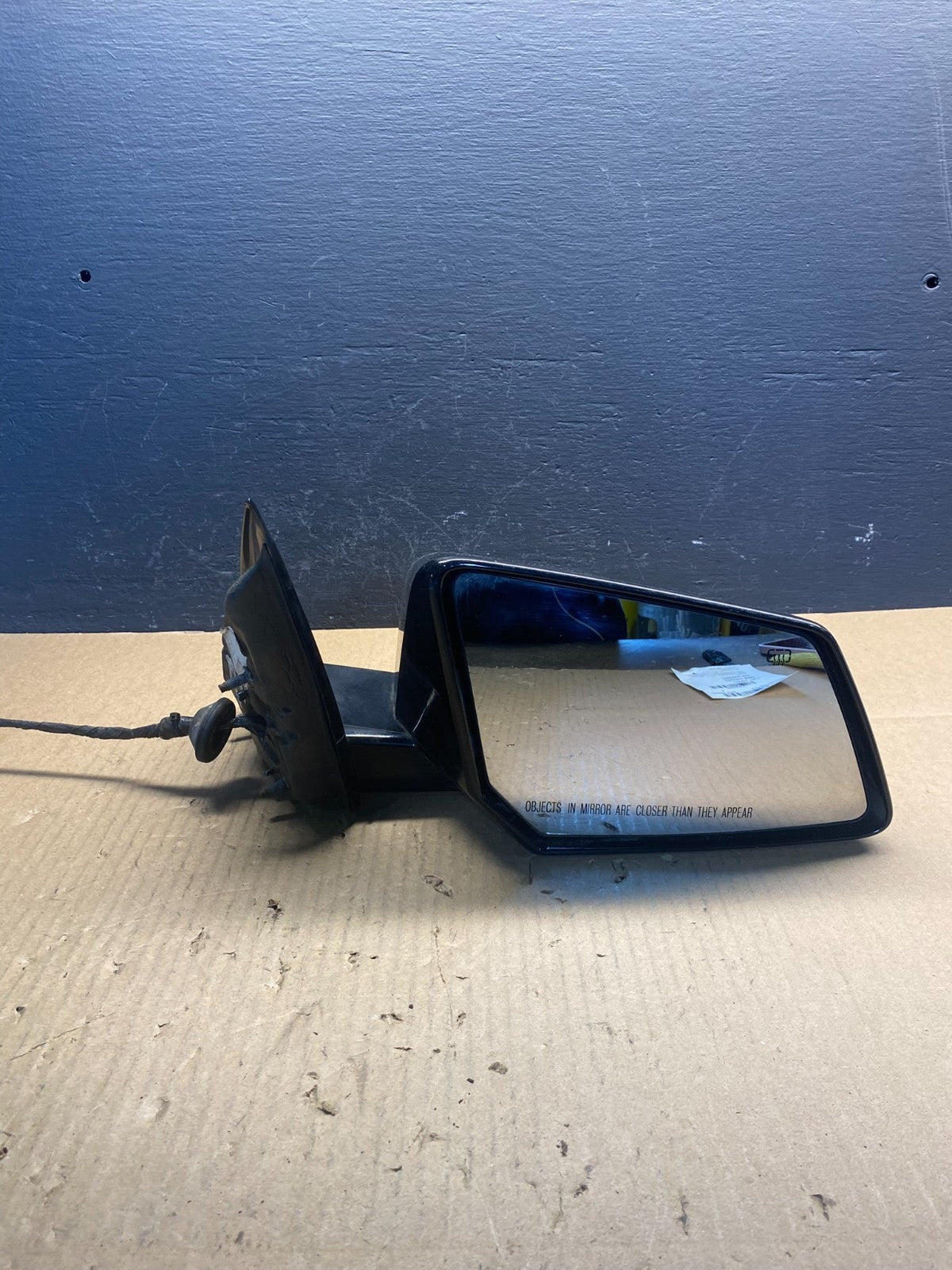 2007 to 2008 GMC Acadia Right Passenger Blind Spot Mirror ac2563 DG8