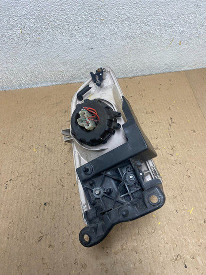 1998 to 1999 Mazda 626 Left Driver Lh Side Headlight Oem D34705