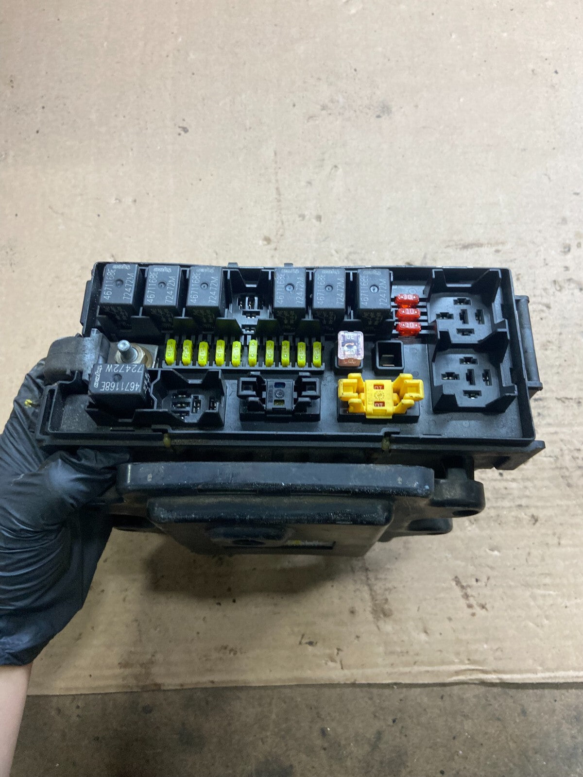 2005 Jeep Grand Cherokee Integrated Power Fuse Box Relay N8931 PS1