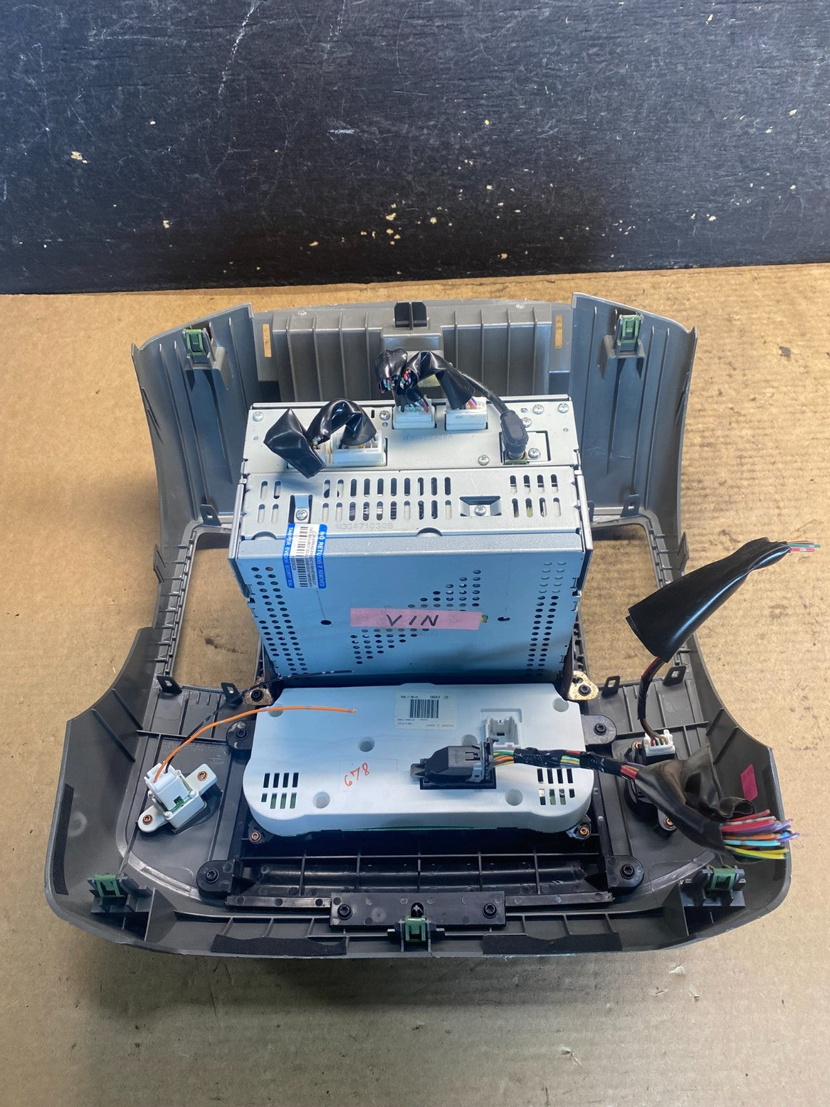 2009-2012 Nissan Xterra Frontier AM FM CD Player Radio Receiver OEM aa1819 DG7