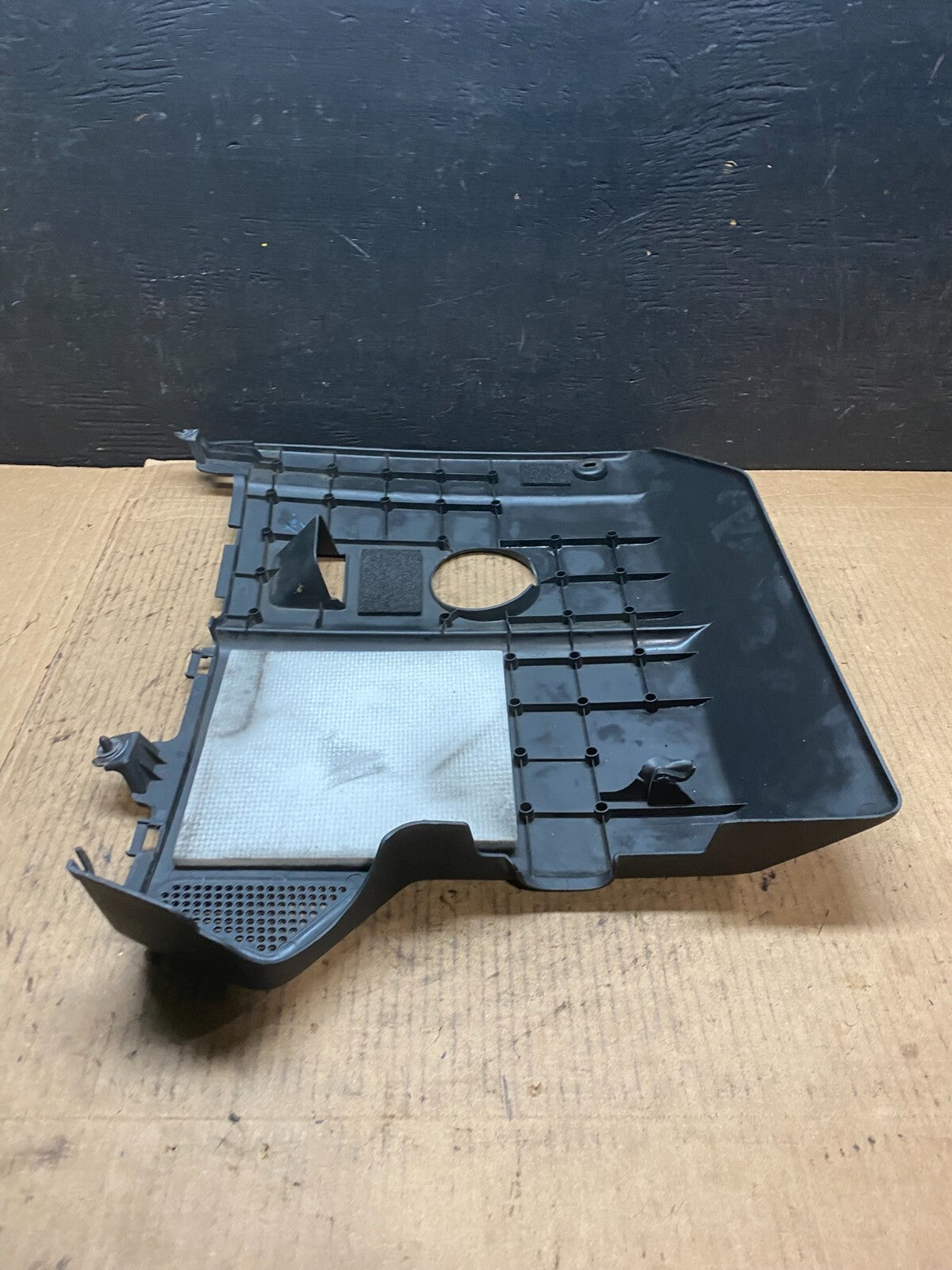 2006 to 2007 Toyota Highlander Hybrid Engine Motor Top Front Cover G2793 DG16