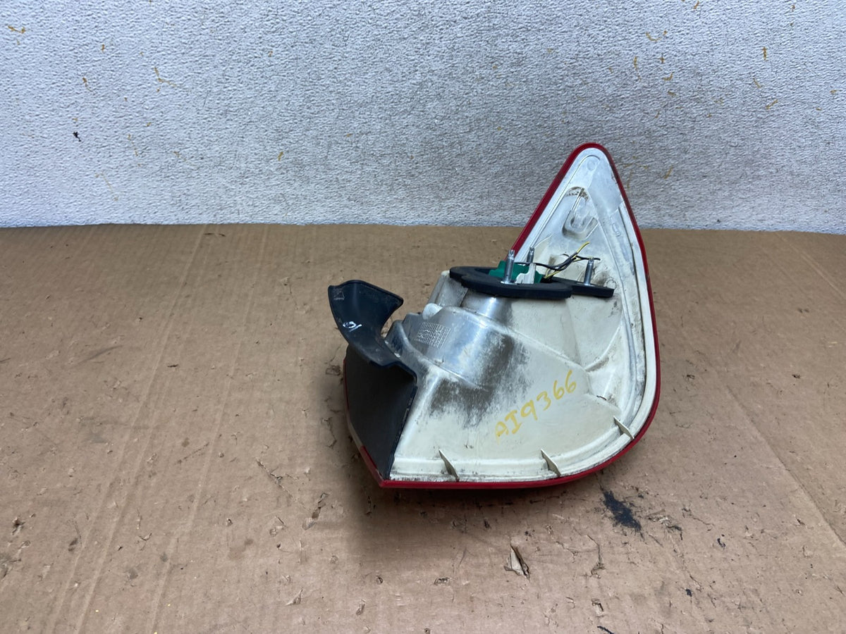 2007 to 2009 Lincoln MKZ Zephyr Left Driver Lh Side Tail Light AI9366 LK4