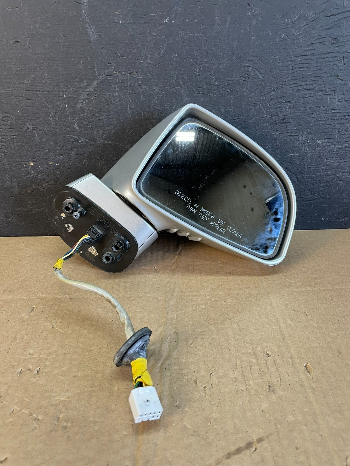 2007 - 2009 Kia Rondo Right Passenger RH Side View Door Mirror AC98449
