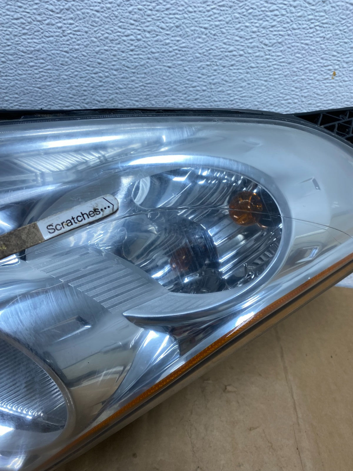 Sedan 2010 2011 2012 Nissan Altima Left Driver Side Headlight AC8461 DW3