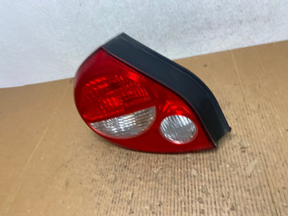 2000 to 2001 Nissan Maxima Left Driver Lh Side Tail Light AE2604 LK1