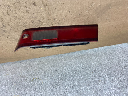 1997 1998 1999 Toyota Camry Tail Light Inner Right Passenger Inner Oem Y7150 DW0